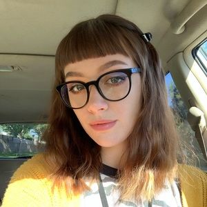 Meet your Posher, Camille